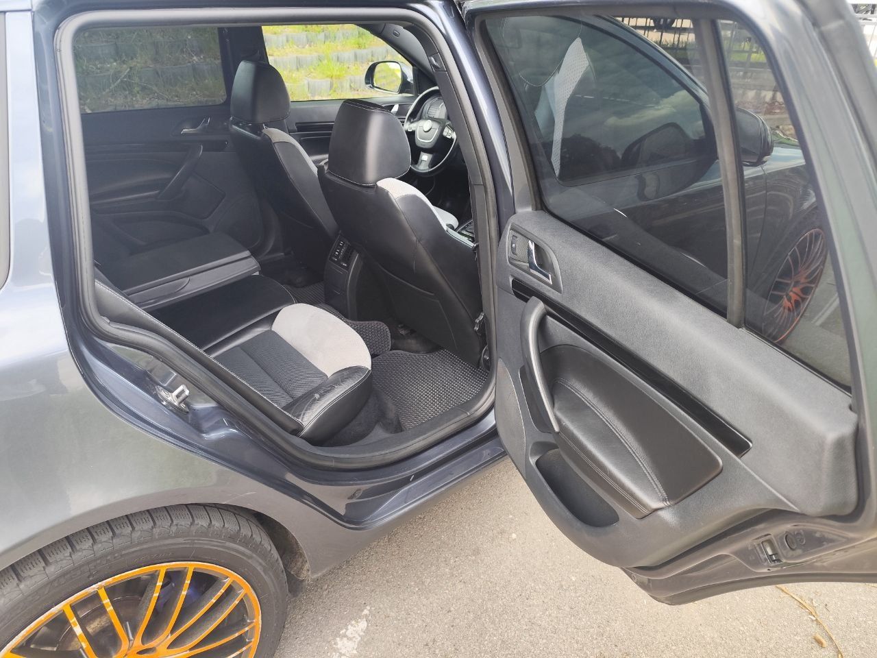 Продам skoda octavia vrs