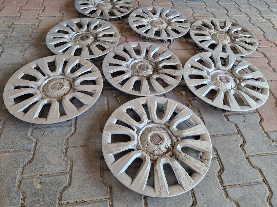 Kołpaki oryginalne r15 fiat jak nowe