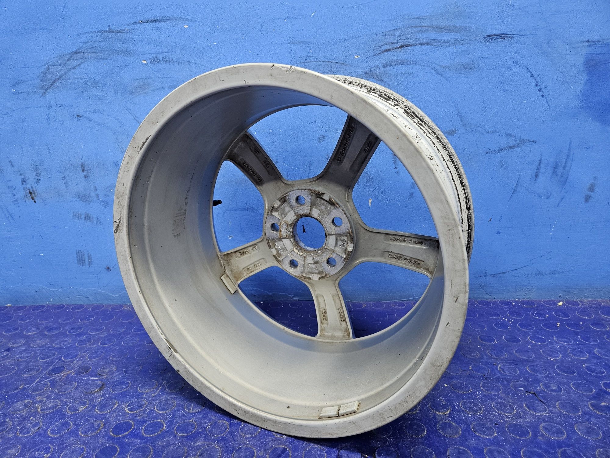 FELGA aluminiowa AUDI A3 8V 17" 7.5J ET 43 5x112 Oryginał