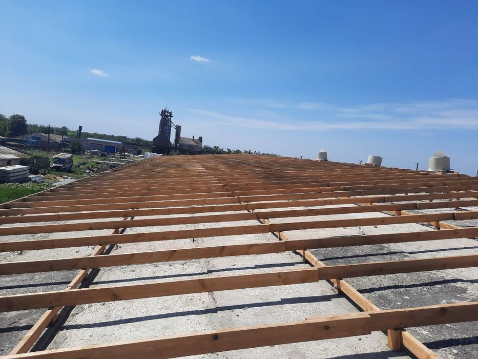 Кровля. Кровельные работы. Строительные работы. Крыша.