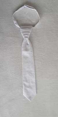 Klasyczny biały krawat ślubny