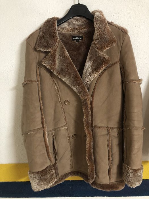 Muita roupa para vender