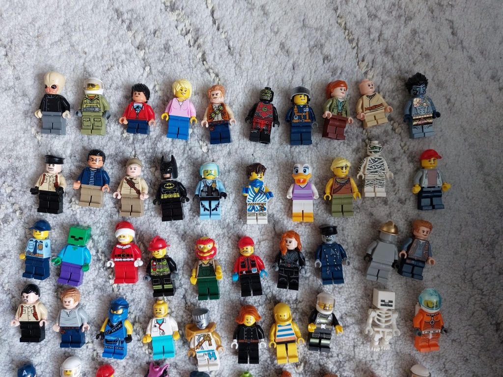 Lego minifigurki mix