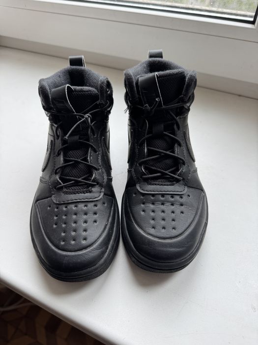 Продам дитячі ботинки Nike оригінал