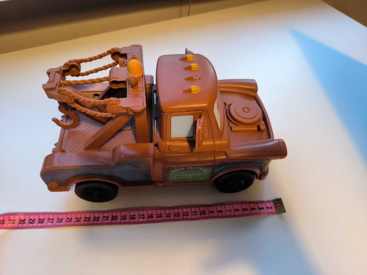 Mattel Cars auta złomek Tow Mater 28cm