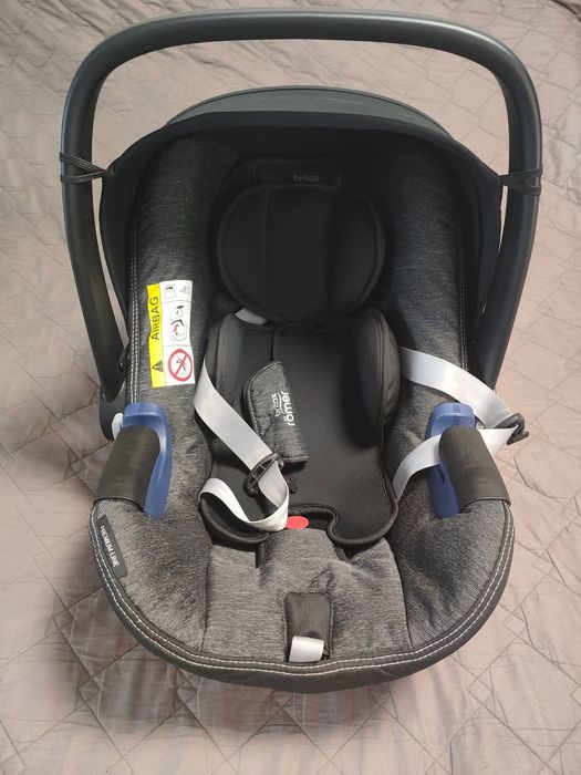 Автокрісло Britax BABY-SAFE 2 i-SIZE автолюлька
