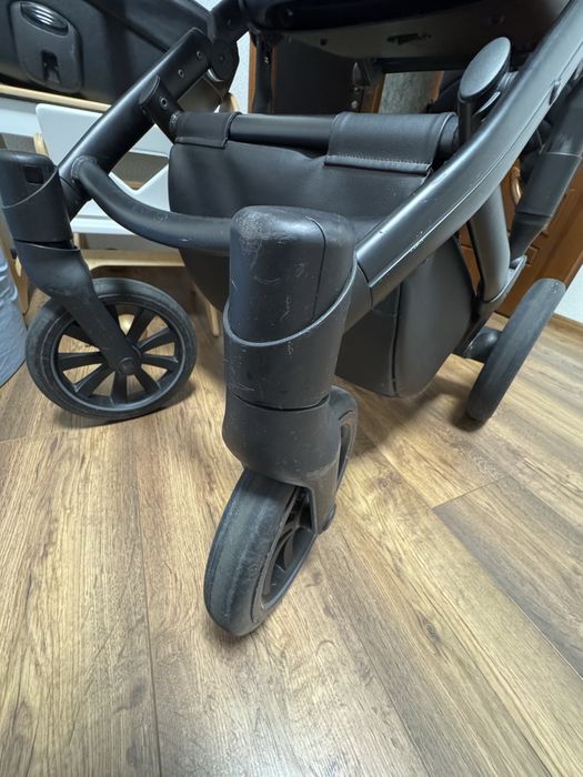 Продам коляску Anex