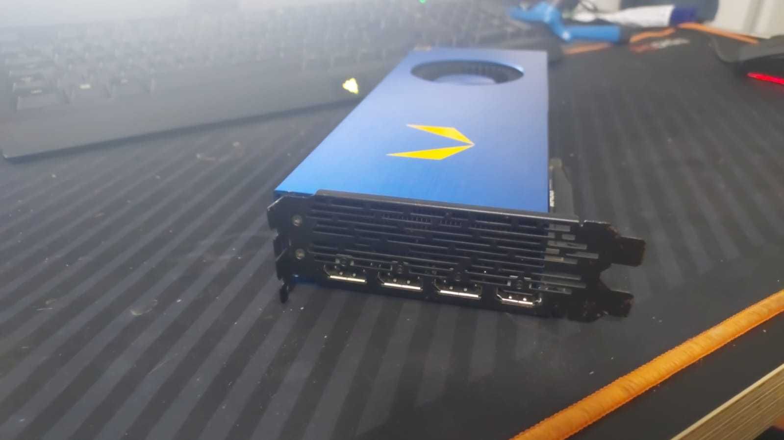 AMD Radeon Vega Frontier Air Cooled Edition 16Gb HMB2