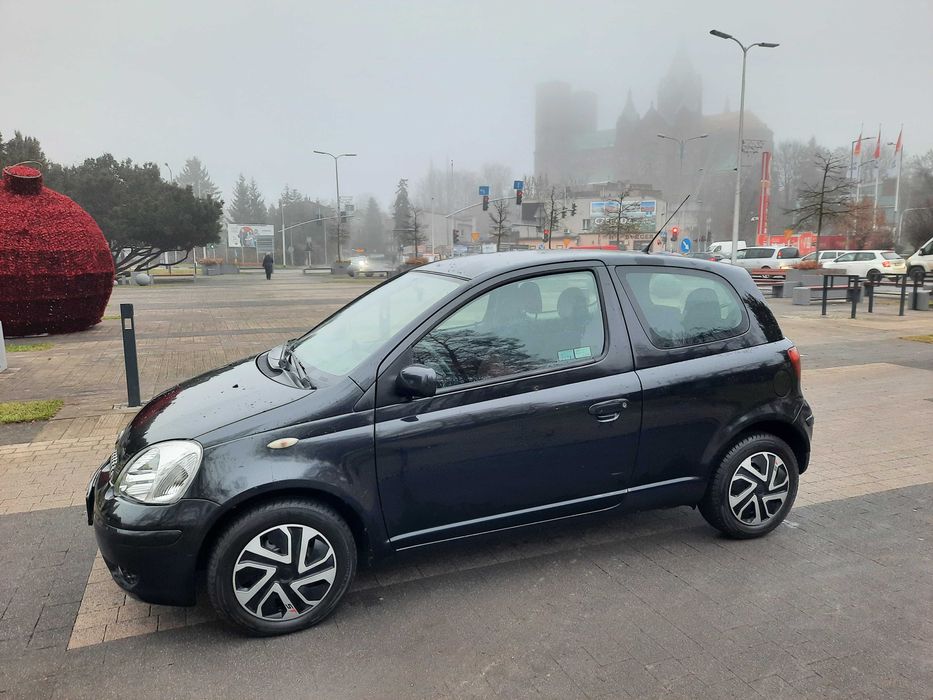 Toyota Yaris 1.0 !!! Wspomaganie  !!! Klimatyzacja