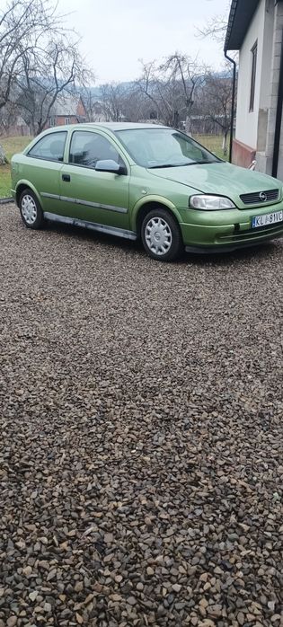 Опель Астра 1.2 купе