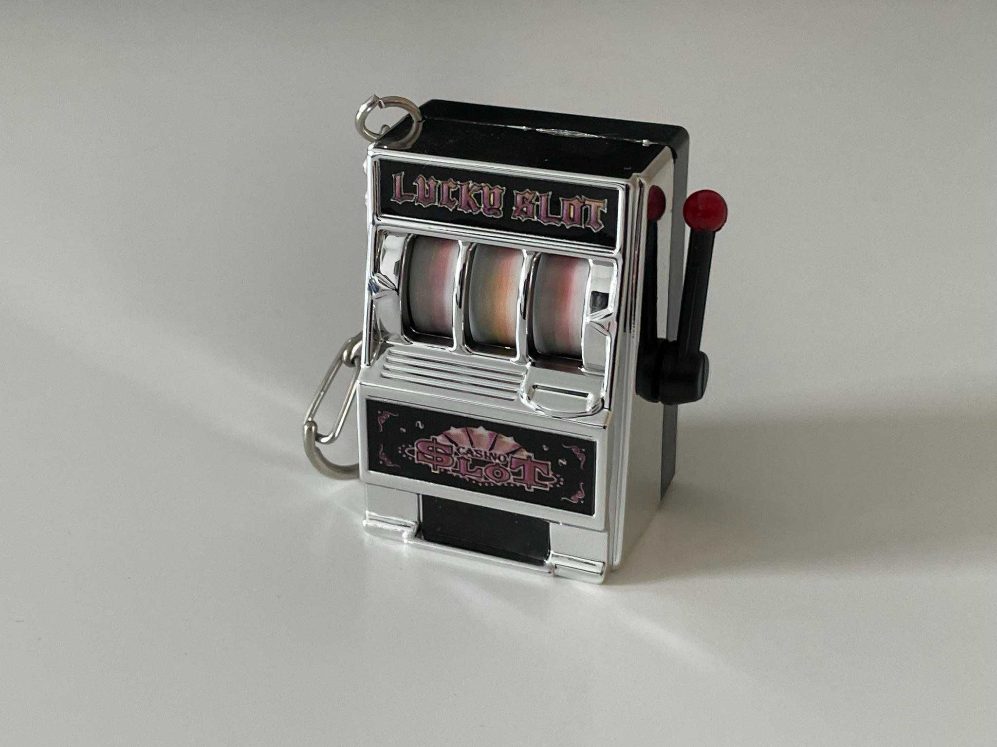 Mini automat do gier Lucky Jackpot Casino: brelok, zawieszka do kluczy