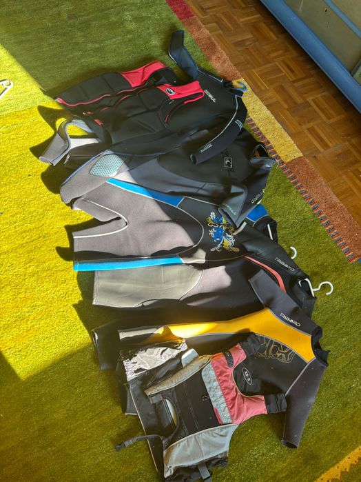 Pianki, kapoki i buty do pływania