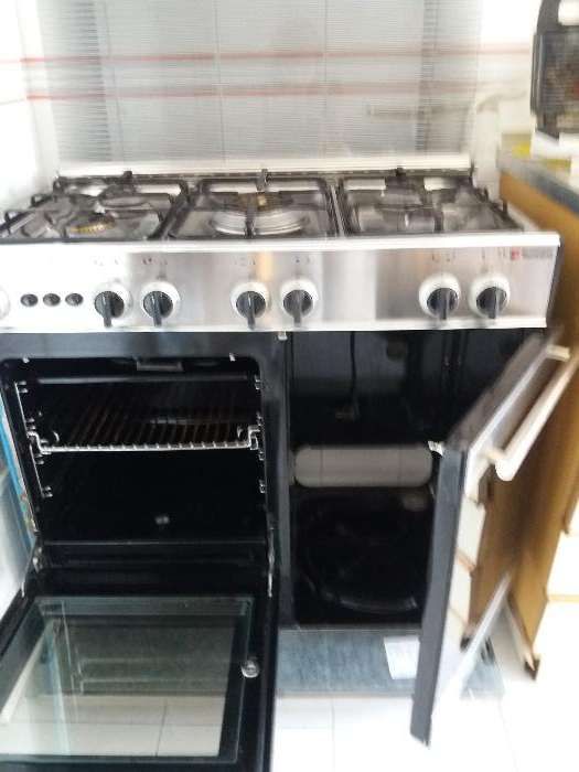 Fogão inox a gás 
 com forno grill ( marca italiana) (Tecnogas