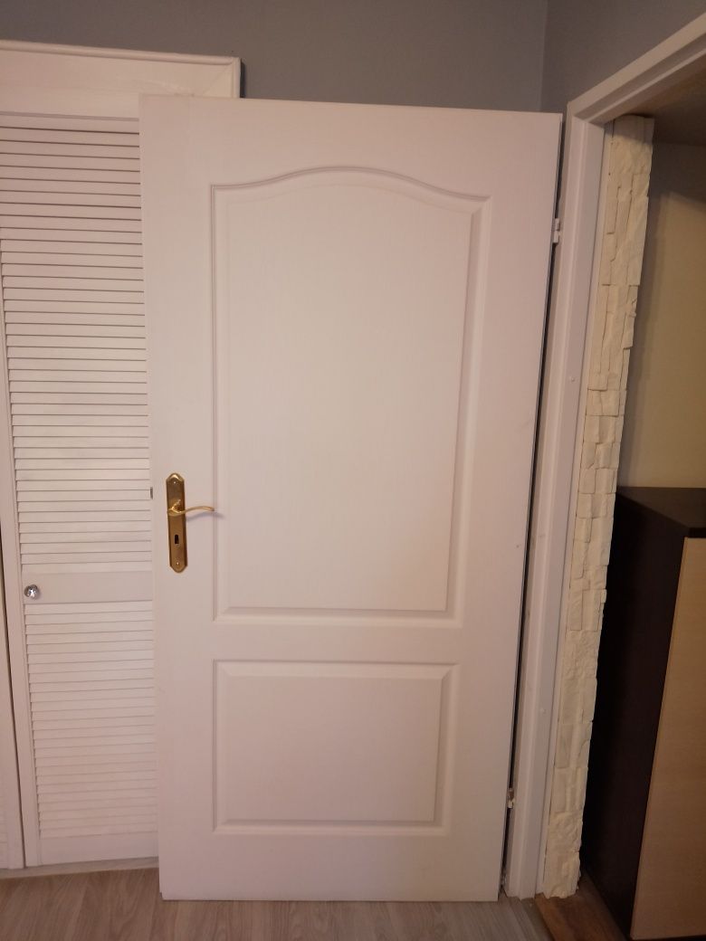 Sprzedam drzwi wewnętrzne Porta