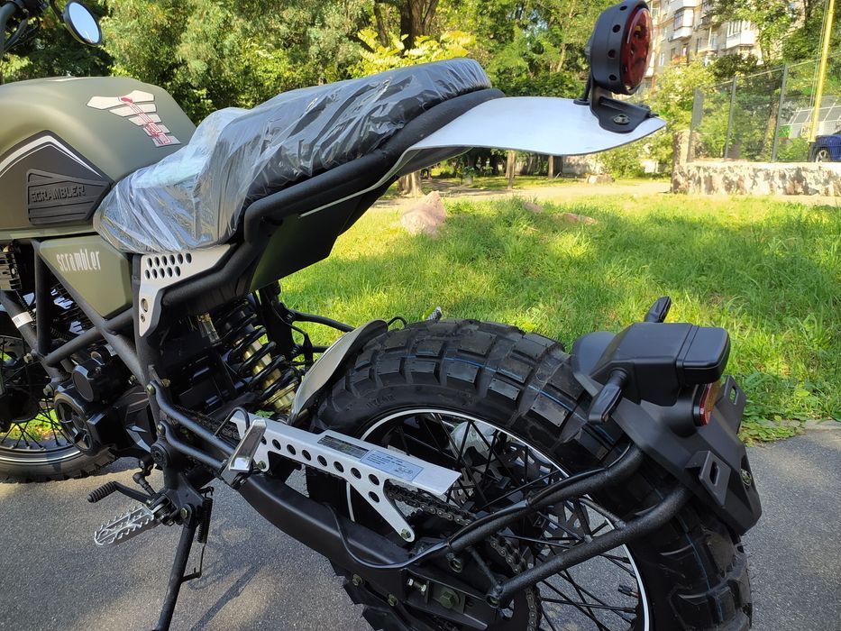 продам мотоцикл Geon Scrambler 250 чорний/зелений  2024