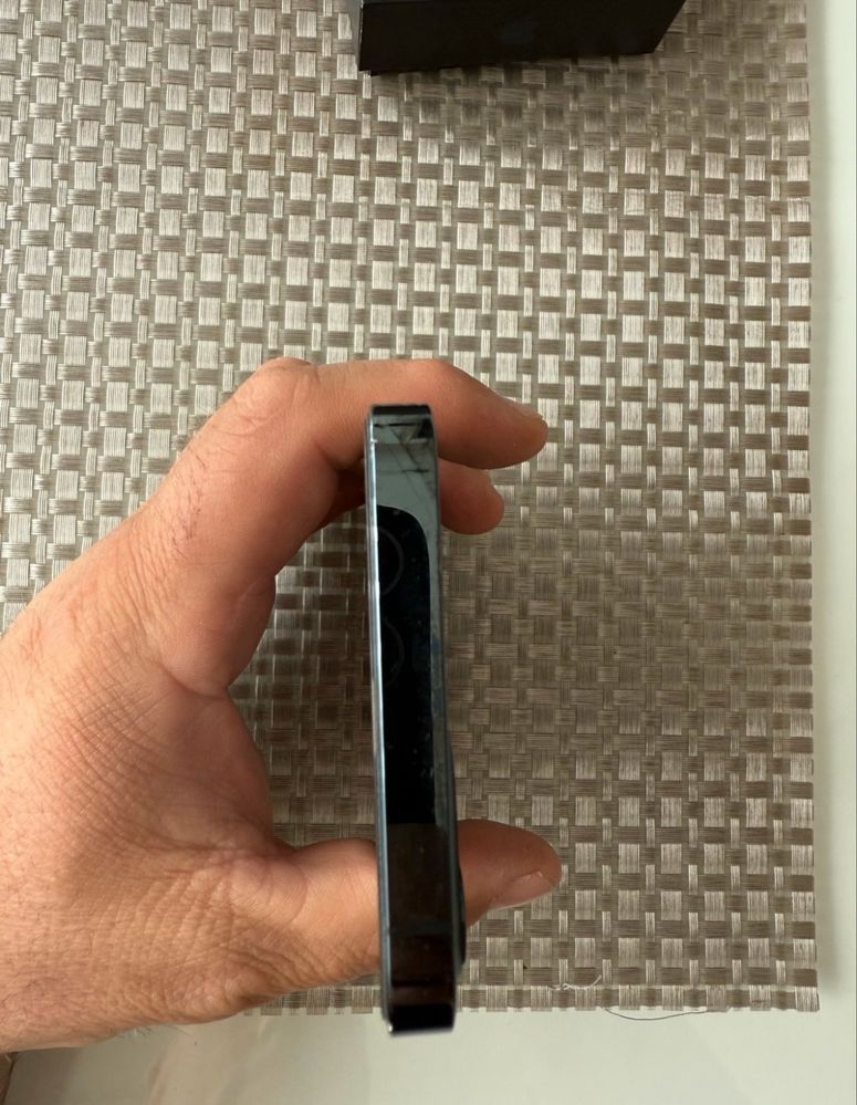 Продам Iphone 12pro 256gb