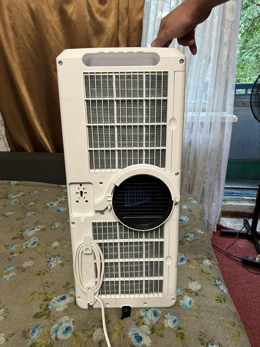 Кондиціонер Klarstein Pure Blizzard Smart 7k Mobile Air Conditioner