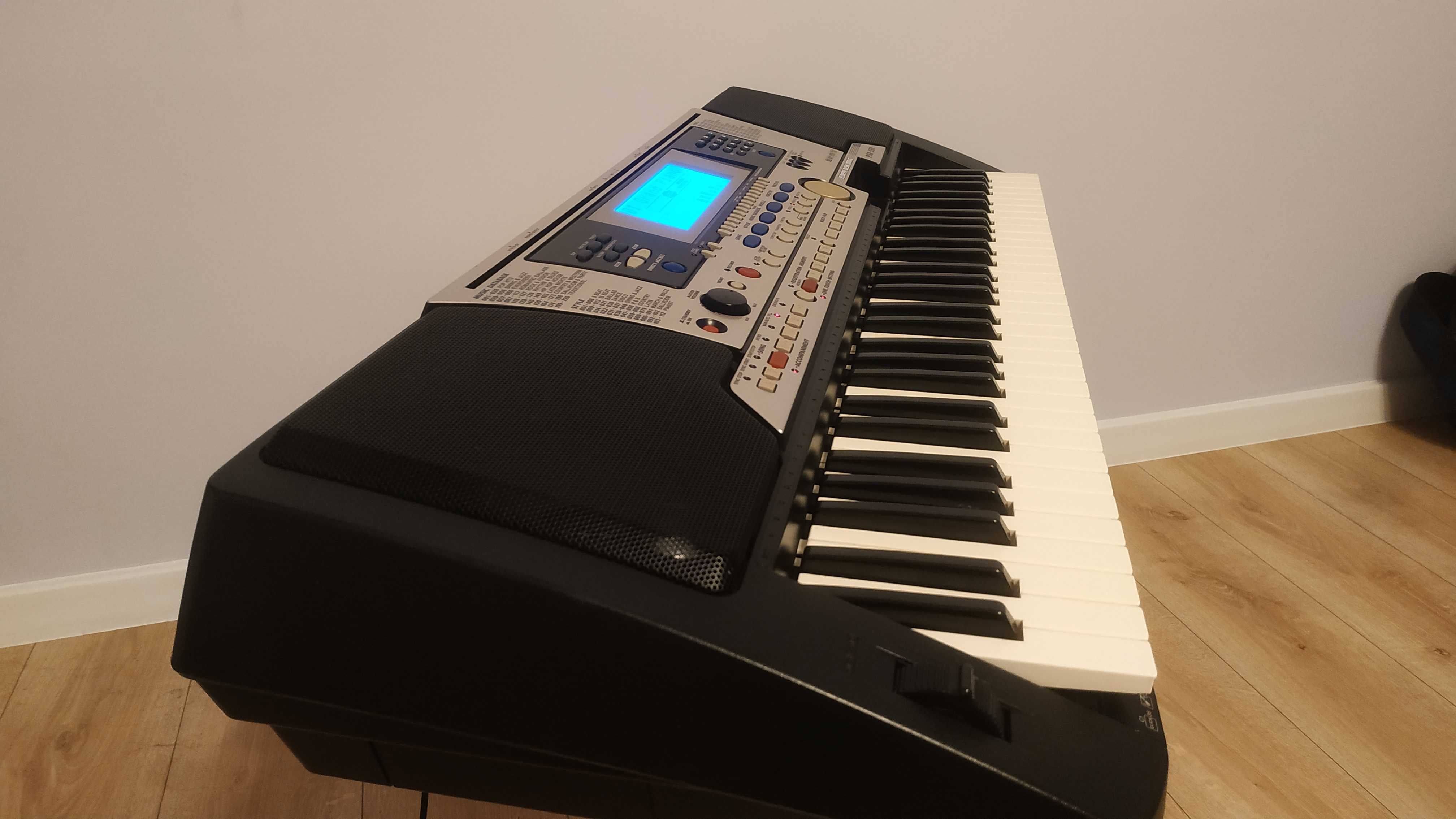 Keyboard Yamaha PSR-550 Idealny, kolorowe podświetlenie wyświetlacza