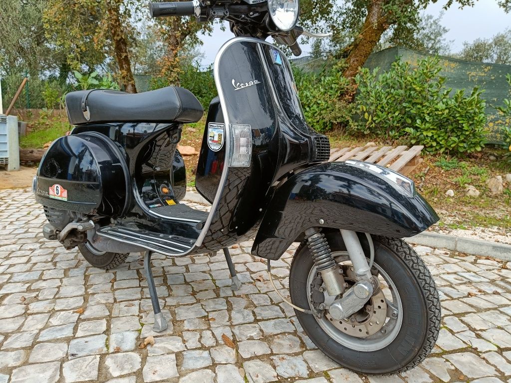 Vespa PX 125 preta 2012