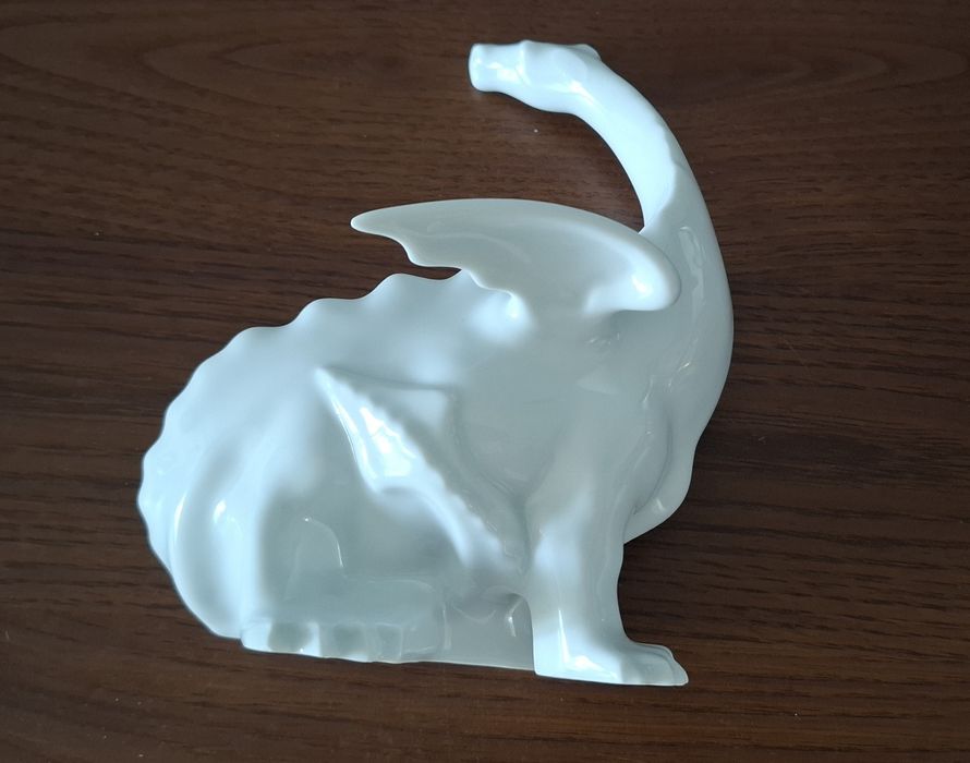 Figurka porcelanowa - SMOK sygn. Ćmielów lata 60-te