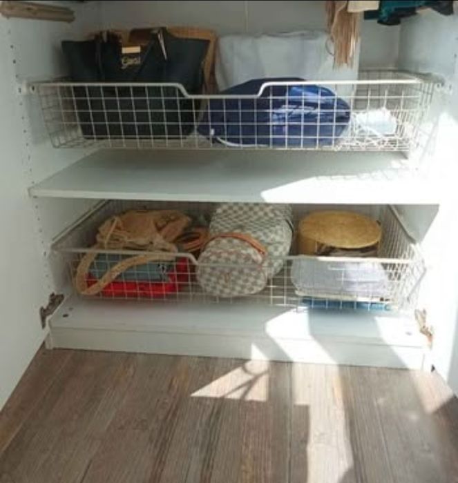 Cadeiras e outros artigos em óptimo estado. Vários Preços