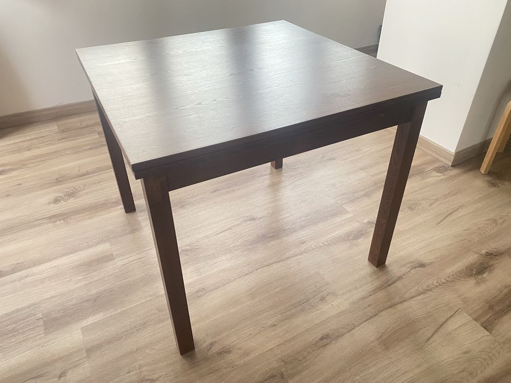 Mesa de sala 90x90cm extensivel a 166 cm