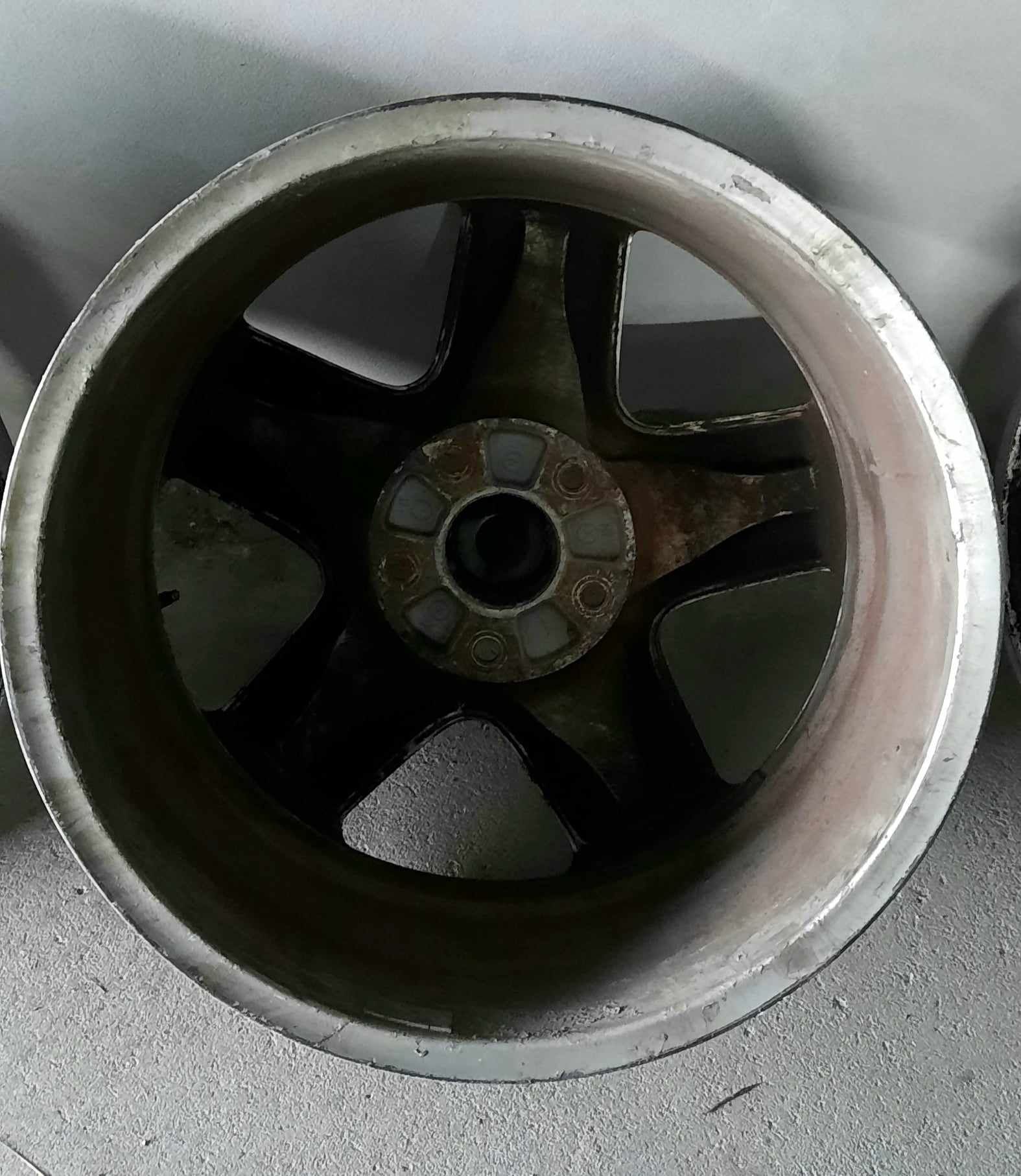 Jantes Atheos 19" 9J ET60 5x130 Volkswagen Touareg V10