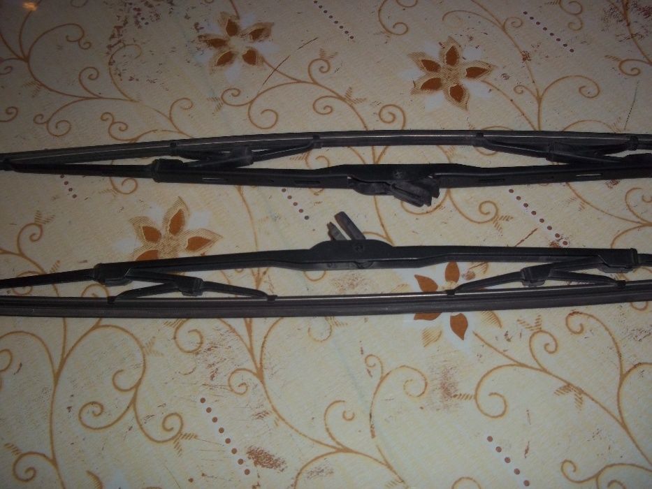 Щетки стеклоочистителя на Daewoo Lanos (дворники)
