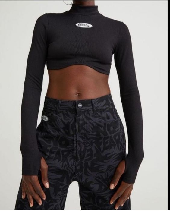 Вкорочений топ у2к  no fear x h&m