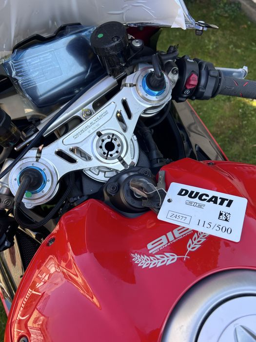 Ducati Panigale V4 SP2 30’anniversario 916