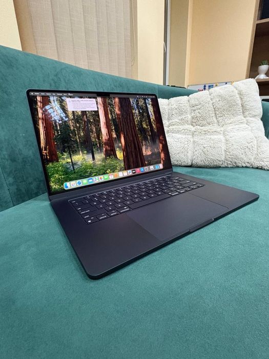 MacBook Air 15" M3 2024 MidnightM3, 8GB, 256SSD