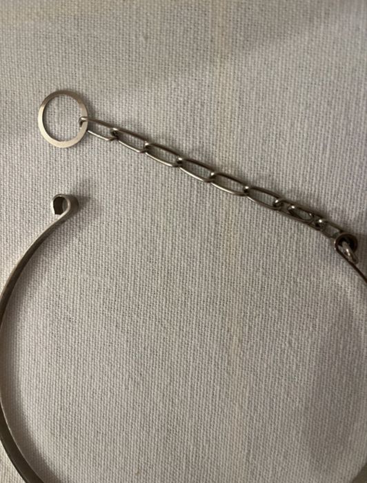 Pendente em pedra com armação metalica