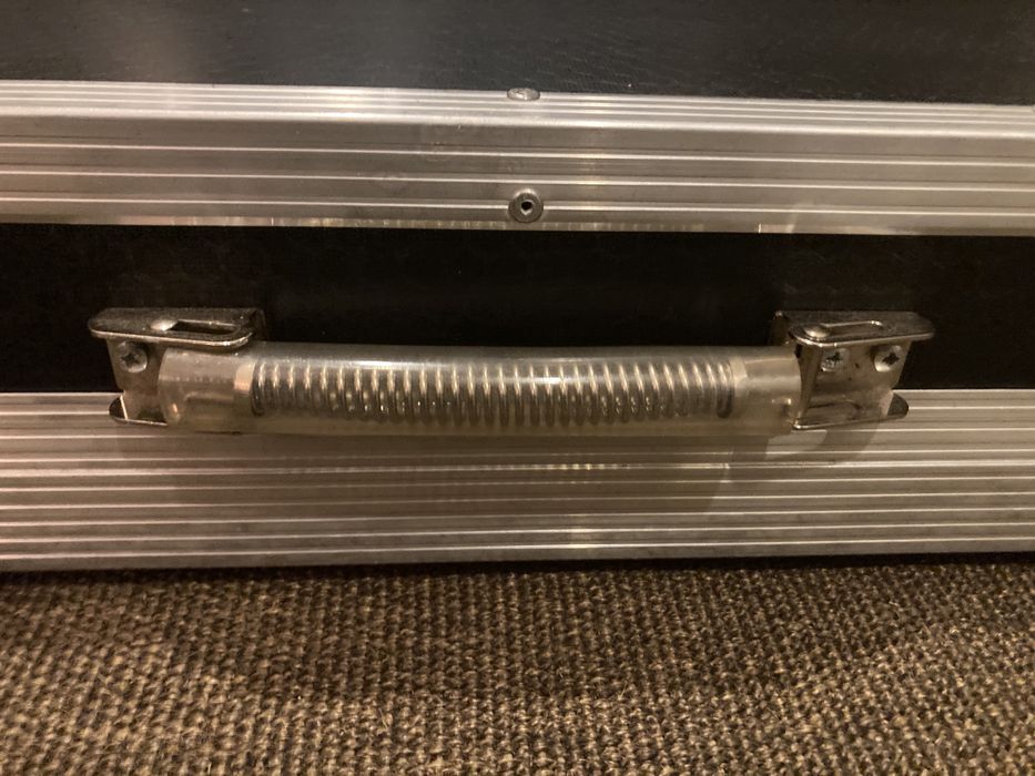 Flightcase/pedalboard - Swan Flight