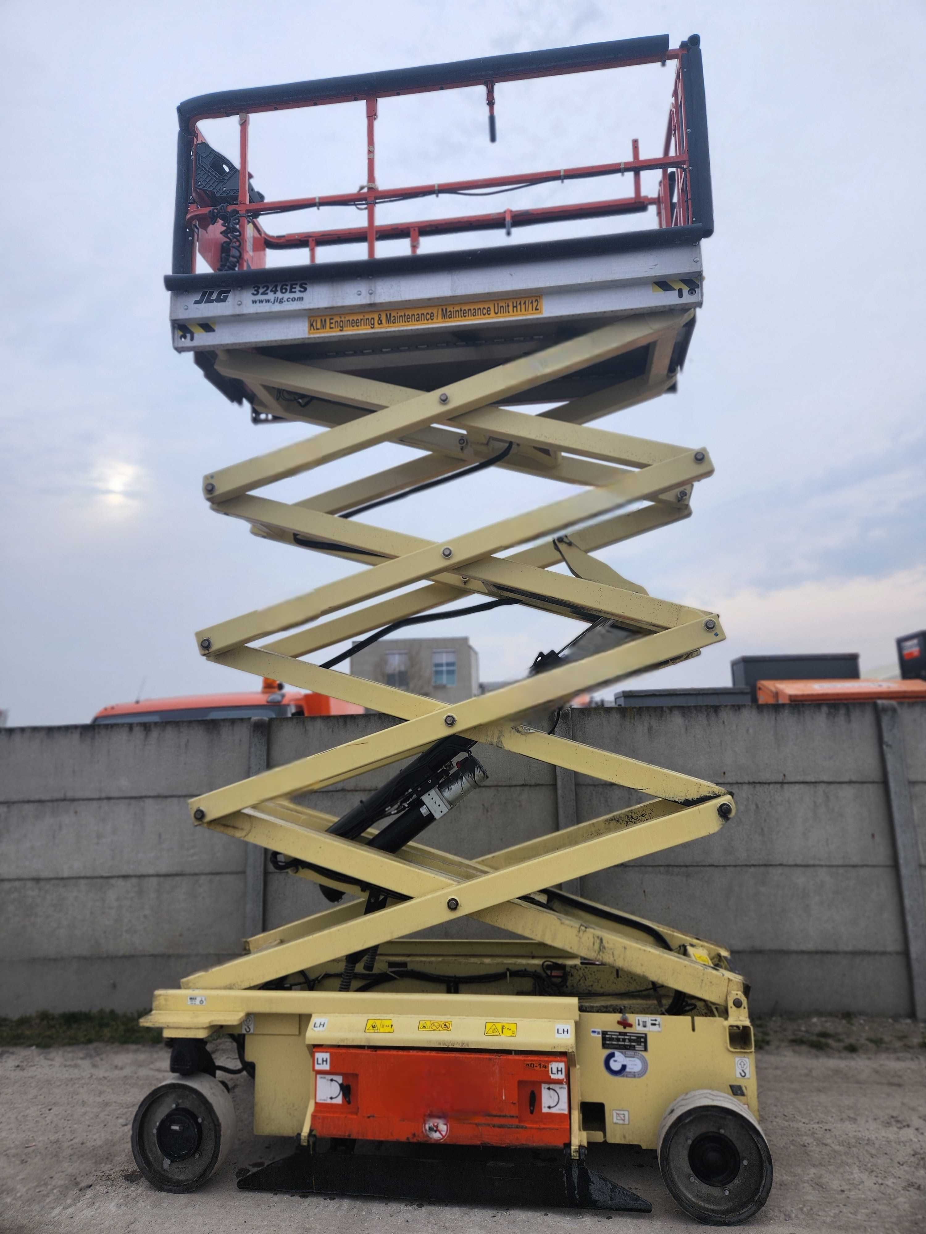 Podnośnik nożycowy, zwyżka JLG 3246 ES- 2014r - 702 Mth