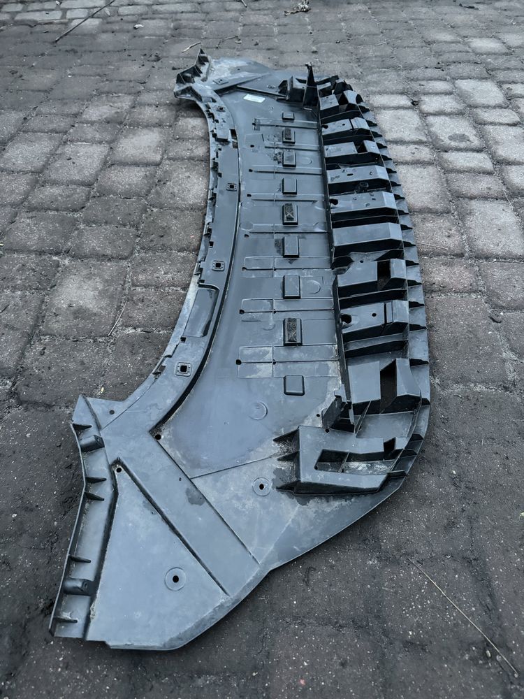Ford Fiesta MK8 VIII H1 BB osłona płyta silnika podłoga Zderzaka Przód