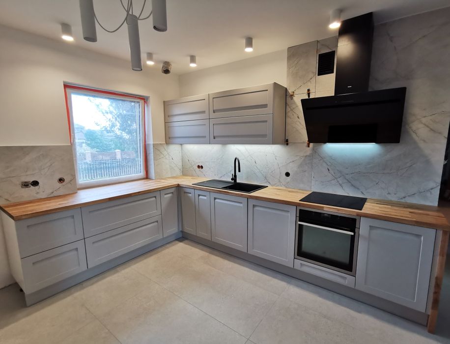 Skręcanie mebli, kuchnie ,montaż paneli, stolarka, tarasy