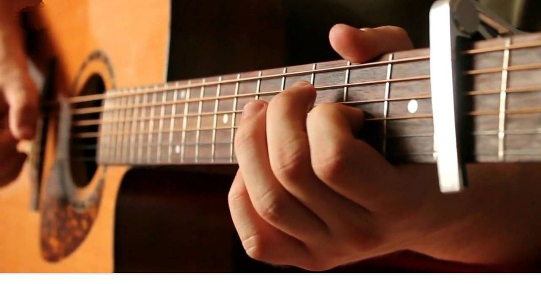 Обучение игре на гитаре. Частные уроки.Район Черёмушки