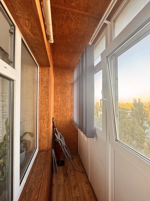 Продам 3х комнатную . Димитровский рынок