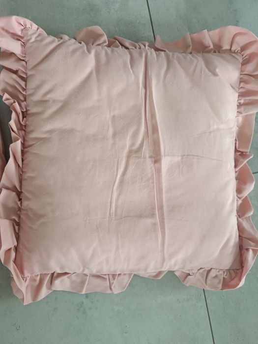 Kołderka, poduszka, pościel i prześcieradło do wózka- gondoli