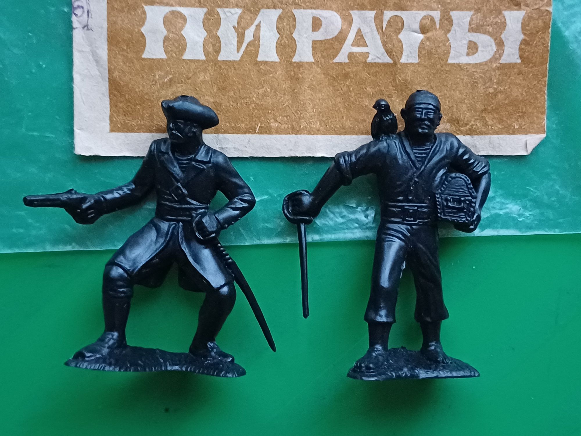 Солдатики СССР легендарные Дзи пираты 8 шт.набор.