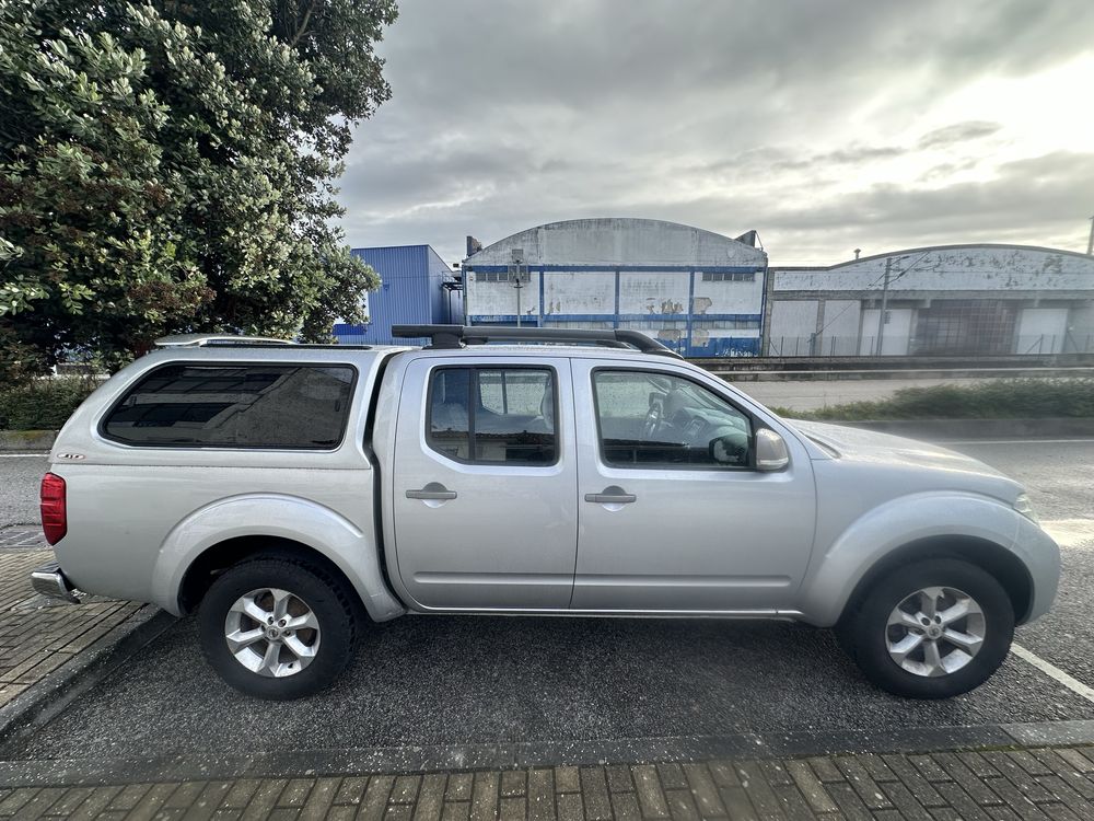 Nissan navara D40