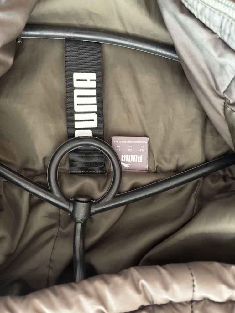 PUMA куртка демисезонна M розмір
