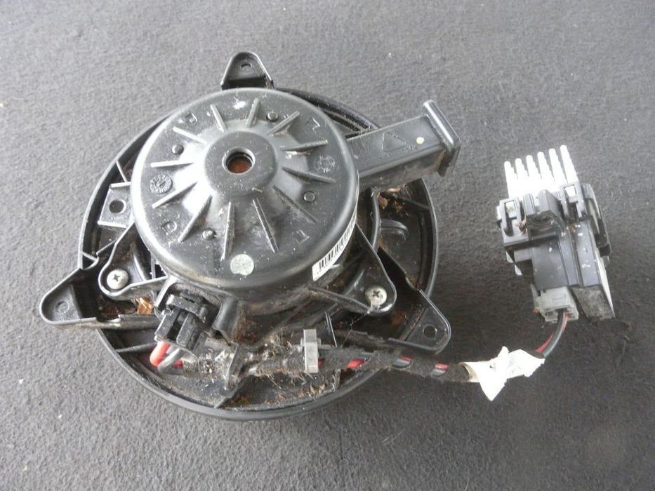 Wentylator dmuchawy dmuchawa 52426734 Opel Insignia