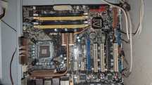 Материнка Asus P5K Premium Wi Fi AP + процесор Intel Core 2 Quad Q6600