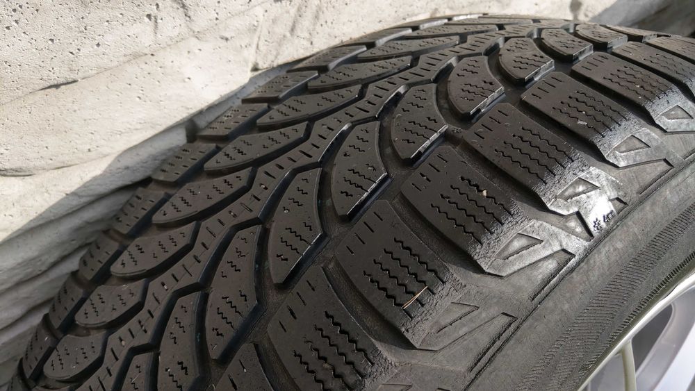 Komplet 4 felgi BBS 7.5" x 18" 5x114,3 opony Dunlop Bridgestone Lexus