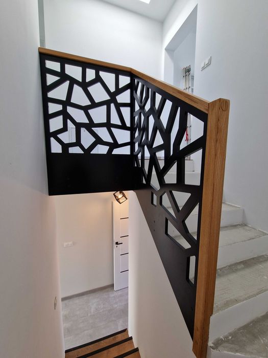 Nowoczesna loftowa balustrada schodowa poręcz antresola barierka