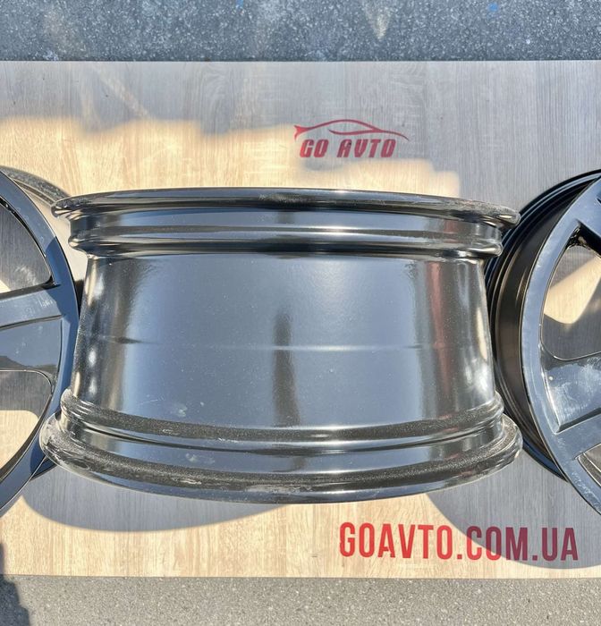 Goauto диски Porshe Touareg Q7 5/130 r18 et50 8j dia71,6 або 5/127 r18