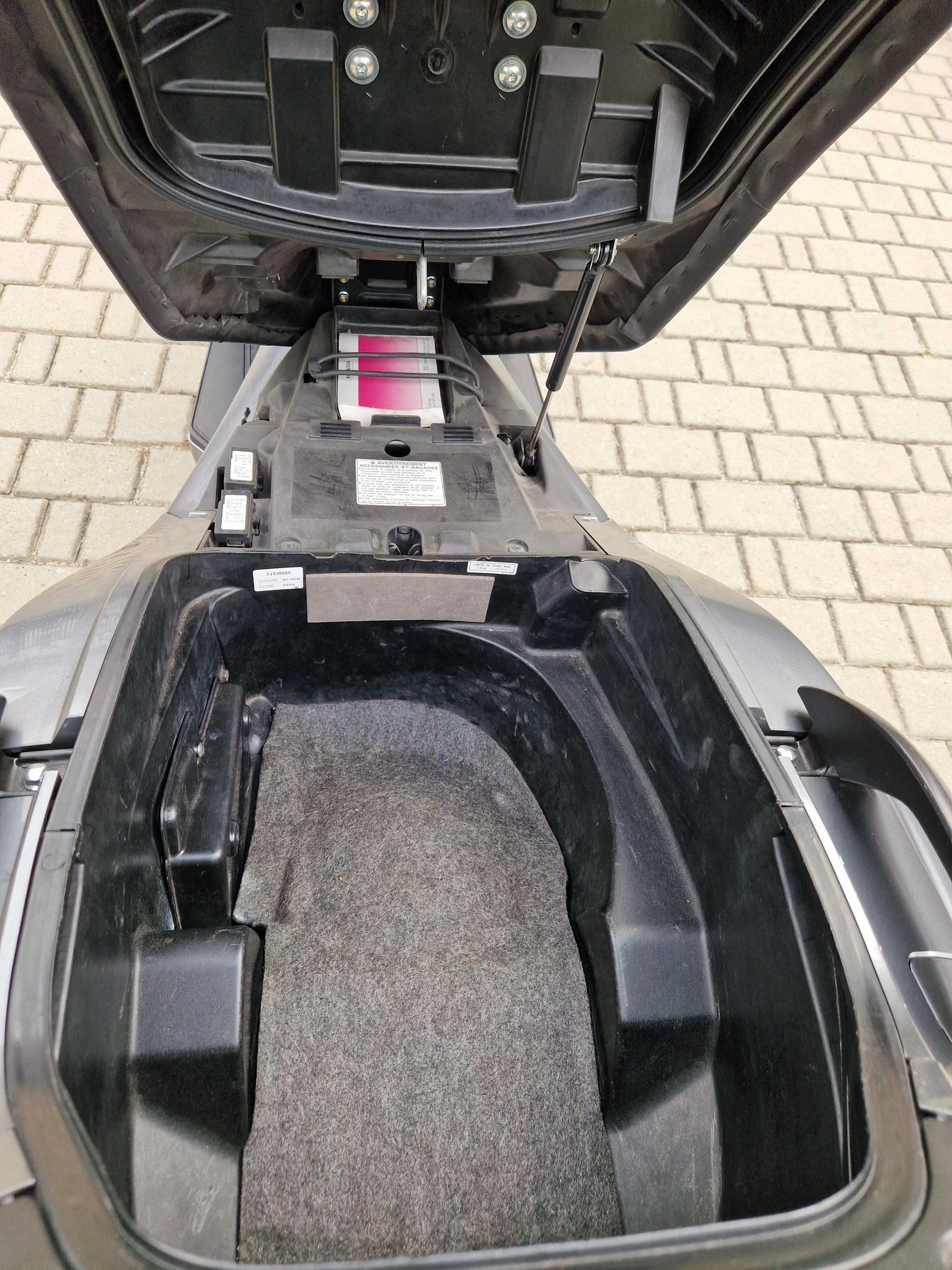 HONDA SWT 400 rok prod. 2009