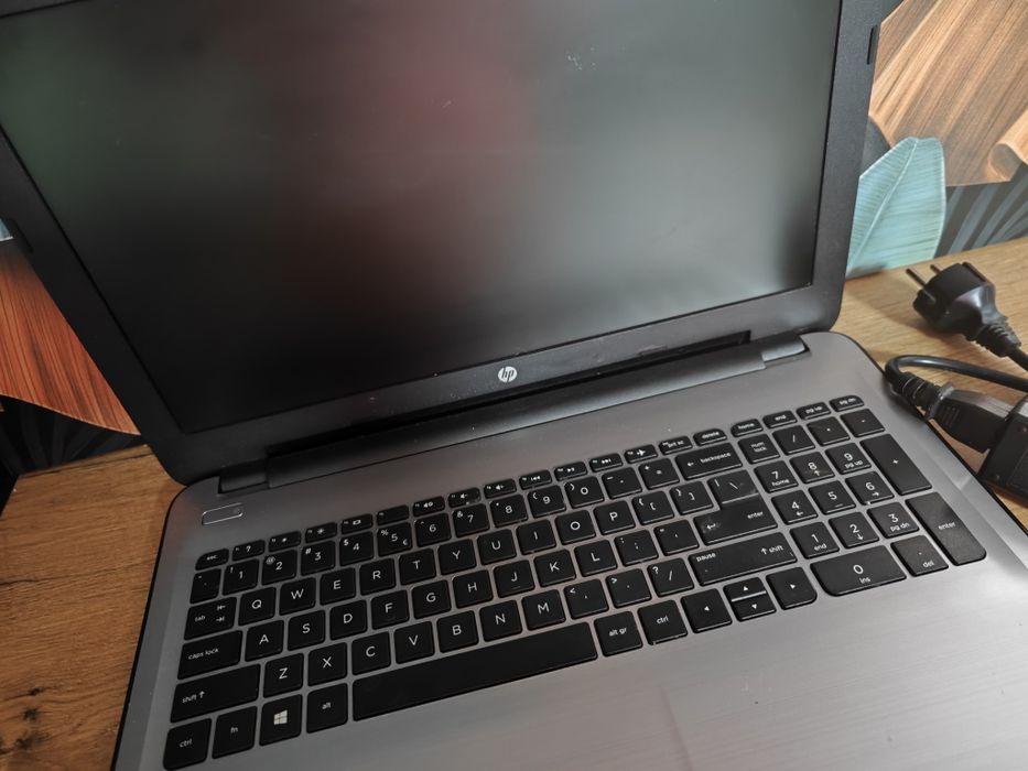Laptop HP 255 G5