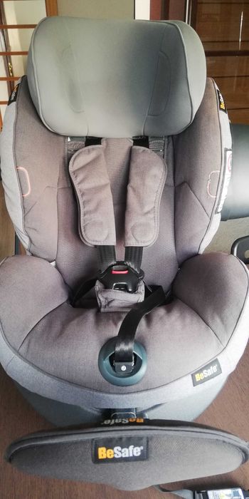 Cadeira Auto Besafe Rearface. Não necessita Isofix.